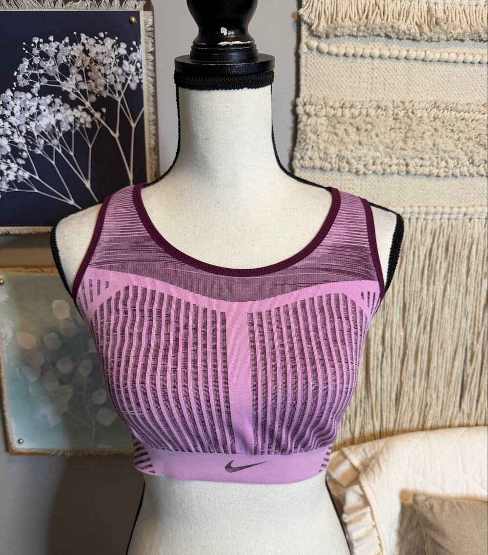 Nike Dri-FIT Seamless Knit Sports Bra XL Pink Purple Medium Support Racerback